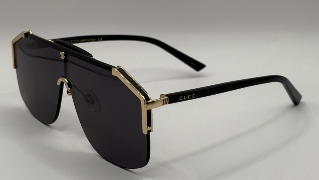 New Gucci GG0291S Men’s Sunglasses Oversized Aviator Black Gold Metal Frame