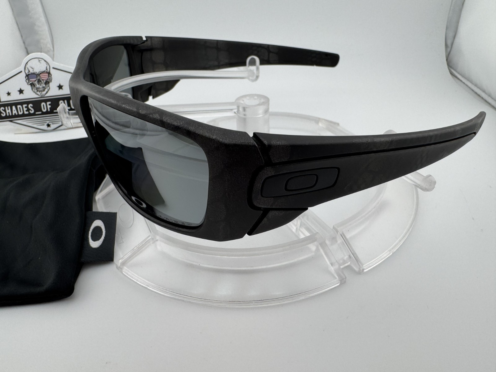 OAKLEY FUEL CELL SI ULTRABLEND BLACK IRIDIUM POLARIZED DD SUNGLASSES OO9096-A3