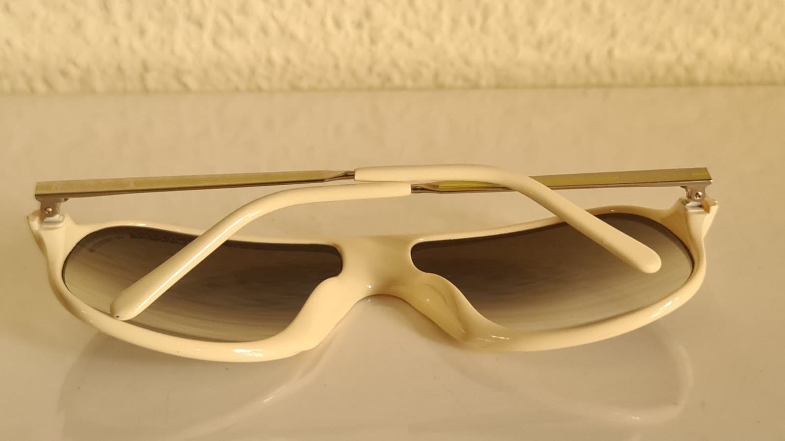 Vintage CARRERA Safari Sunglasses Ivory Oversized Frame Gradient Lenses 1980s