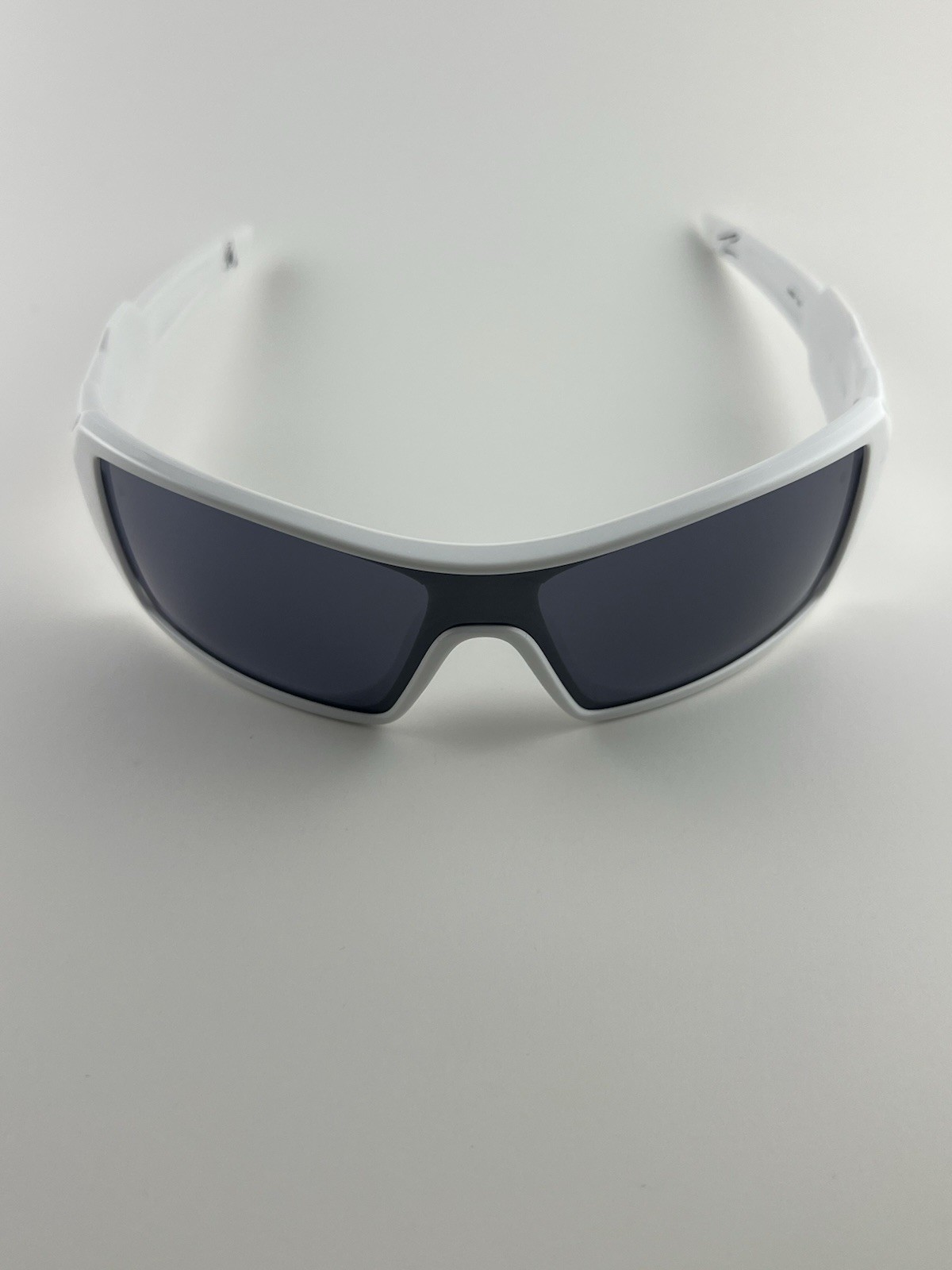 Oakley Oil Rig T-Pain Polished White Black Iridium 24-004 Teddy Bear Gen 1 RARE