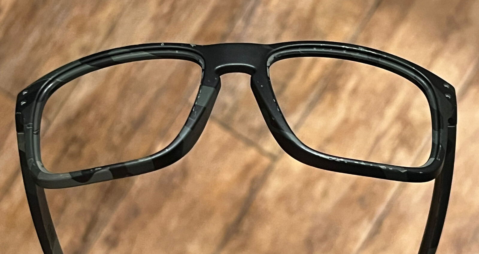 OAKLEY Holbrook Sunglasses Multicam Black Camo OO9102 READ
