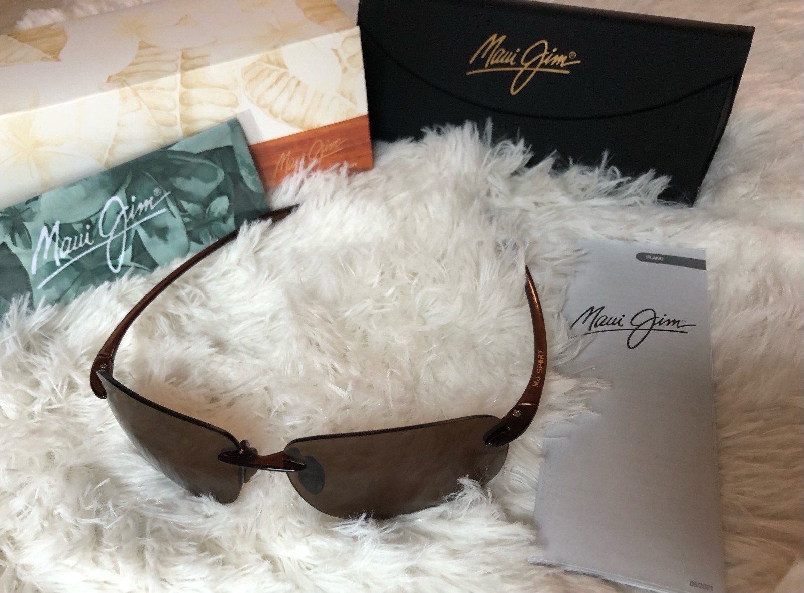 Maui Jim Breakwall H422-26/63-13 Polarized Brown Rimless Sunglasses 127mm