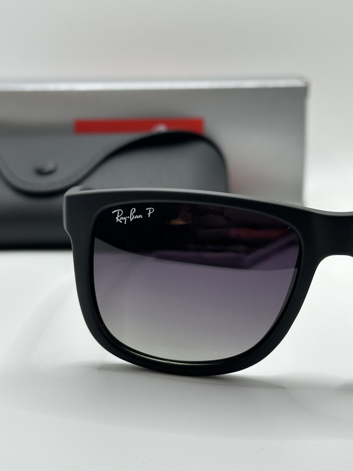 Ray-Ban Justin RB 4165 622/T3 Polarized Sunglasses Matte Black Frame 54mm