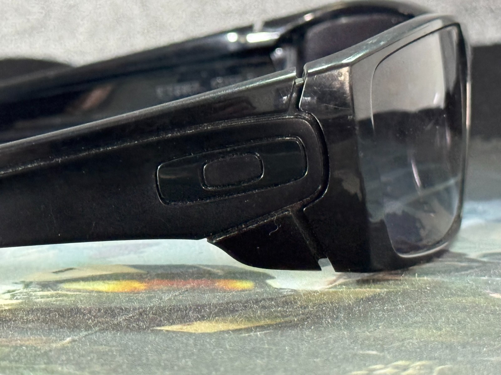 Oakley Fuel Cell Men’s Polished Black Rectangle Sunglasses Frame Only 60-19-130