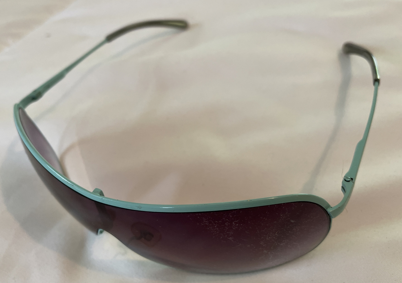 Womens Blue Metal Frame 100% UV Protection Driving Golf Sports UltraLight Shades