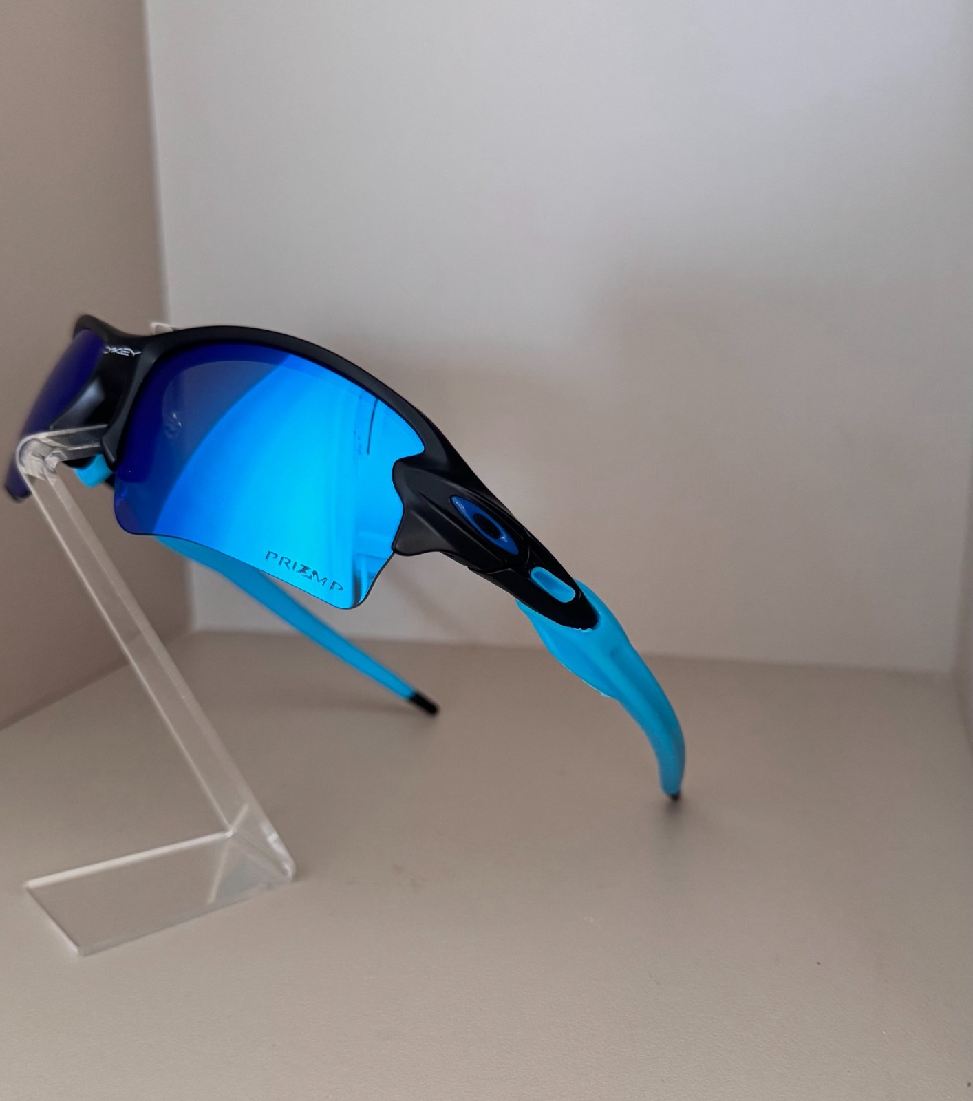Brand new Oakley FLAK 2.0 XL sunglasses, polished black frame/ sapphire PRIZM le