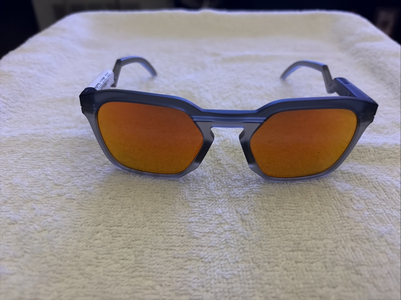 Oakley Sunglasses HSTN SQ OO9533-0254 (Size 54-21-142)