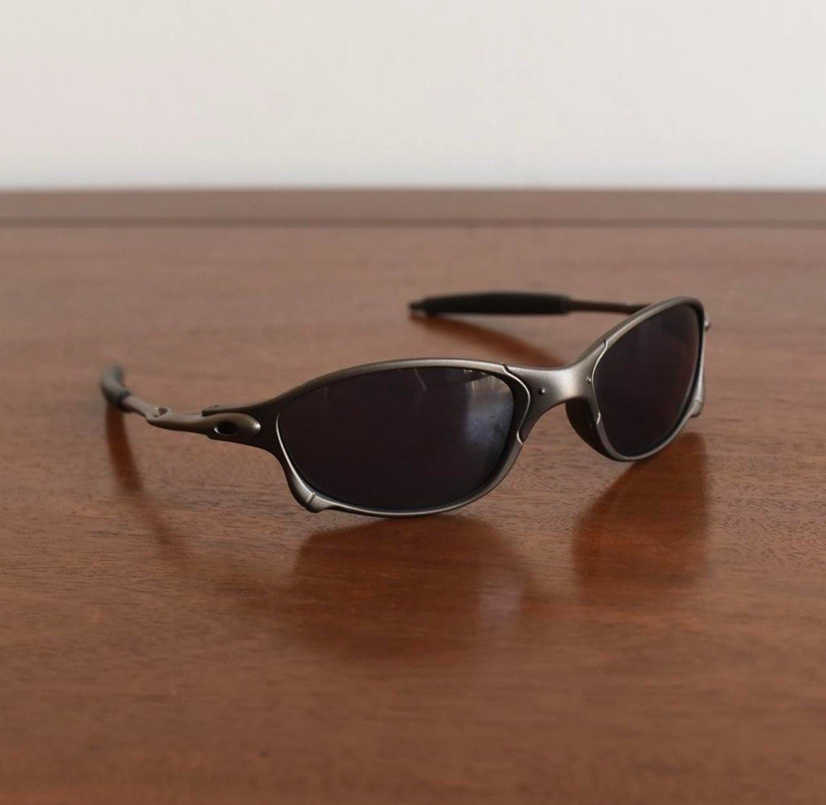 Retro Oakley-Like Juliet Y2K Sports Sunglasses. Black Lens. No Case