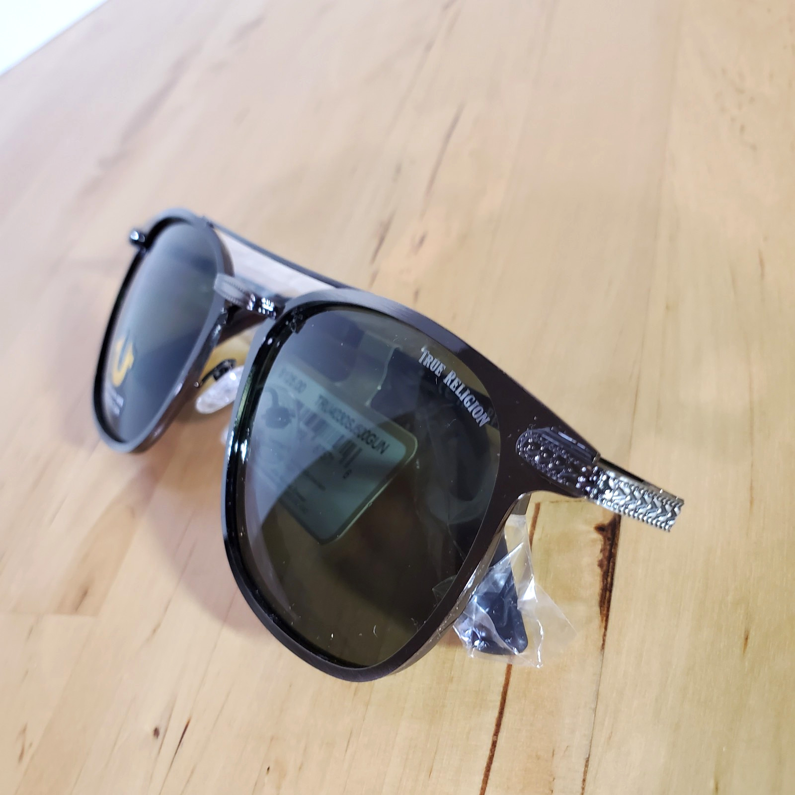 True Religion Sunglasses Men’s 100% UVA UVB Protection New