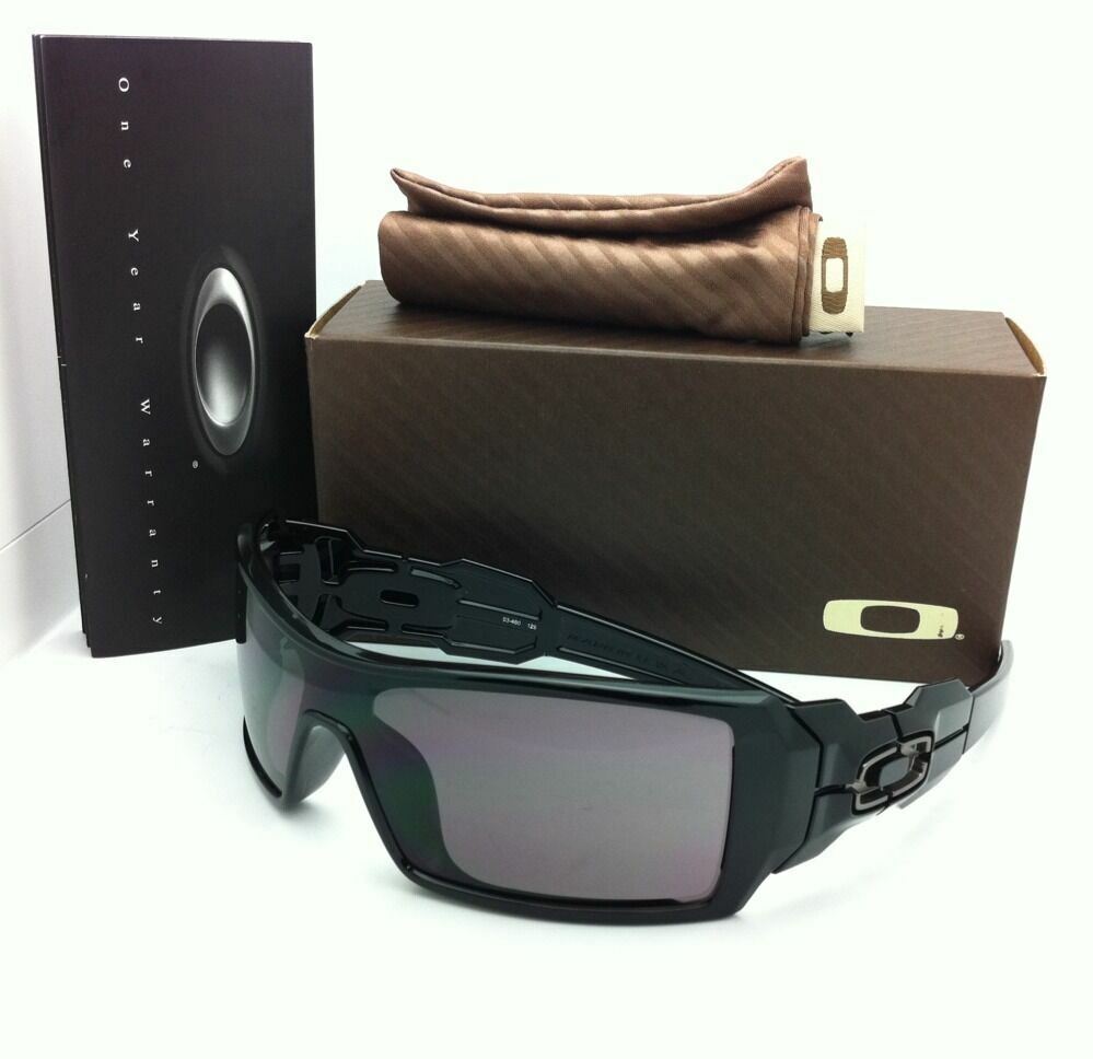 New Oakley Sunglasses OIL RIG OO9081 03-460 Shiny Black Frames with Grey Lenses