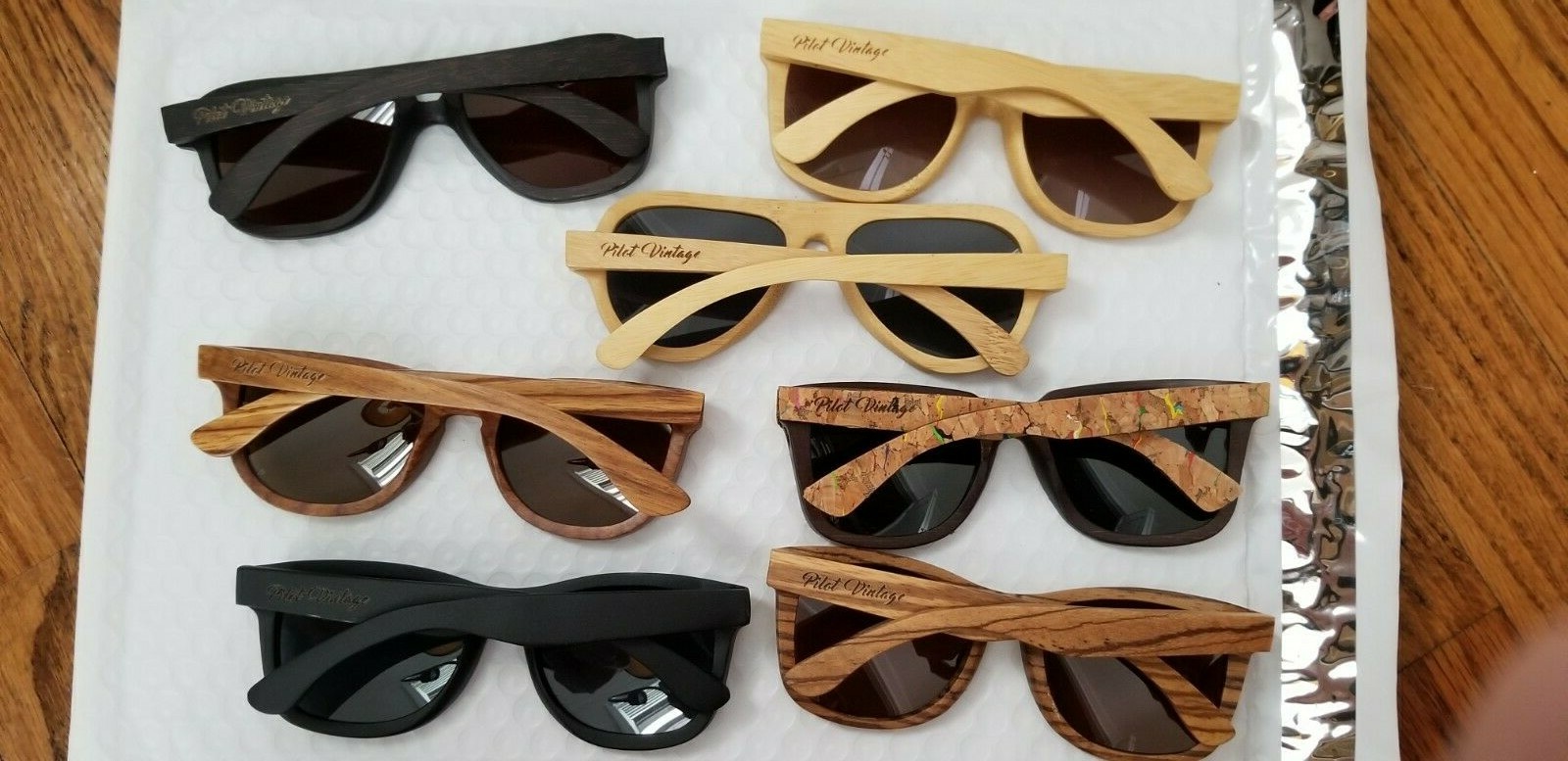 Mens and Womens Wood Sunglasses Wooden Retro Vintage Wood Polarized Glasses
