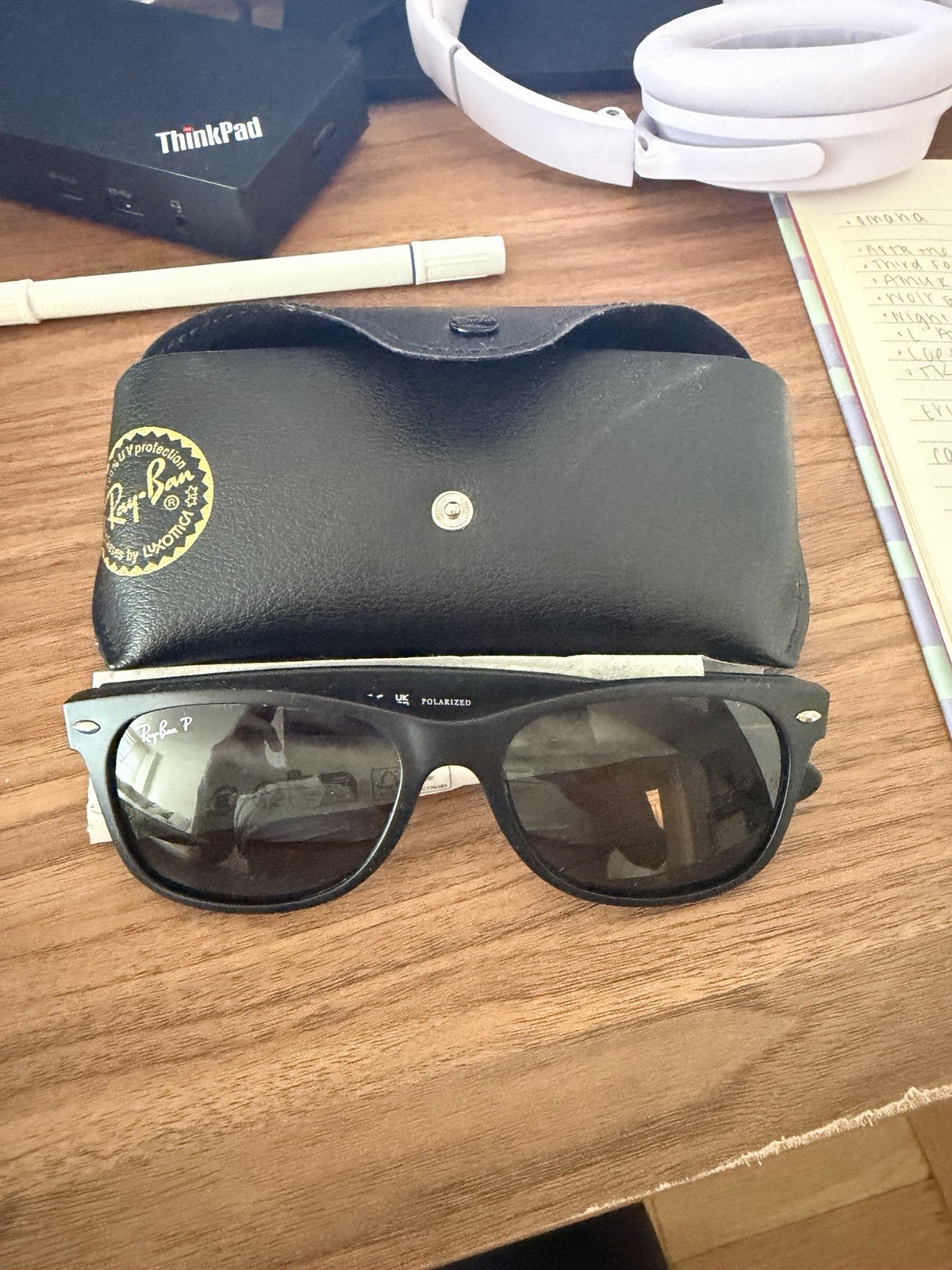Ray-Ban New Wayfarer Polarized Matte Black Sunglasses RB2132 Authentic w/ Case
