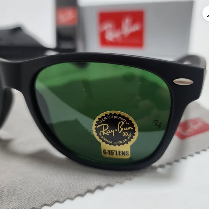 Ray-Ban Sunglasses RB2140 Original Wayfarer Black Frame Green Lenses 50mm Unisex