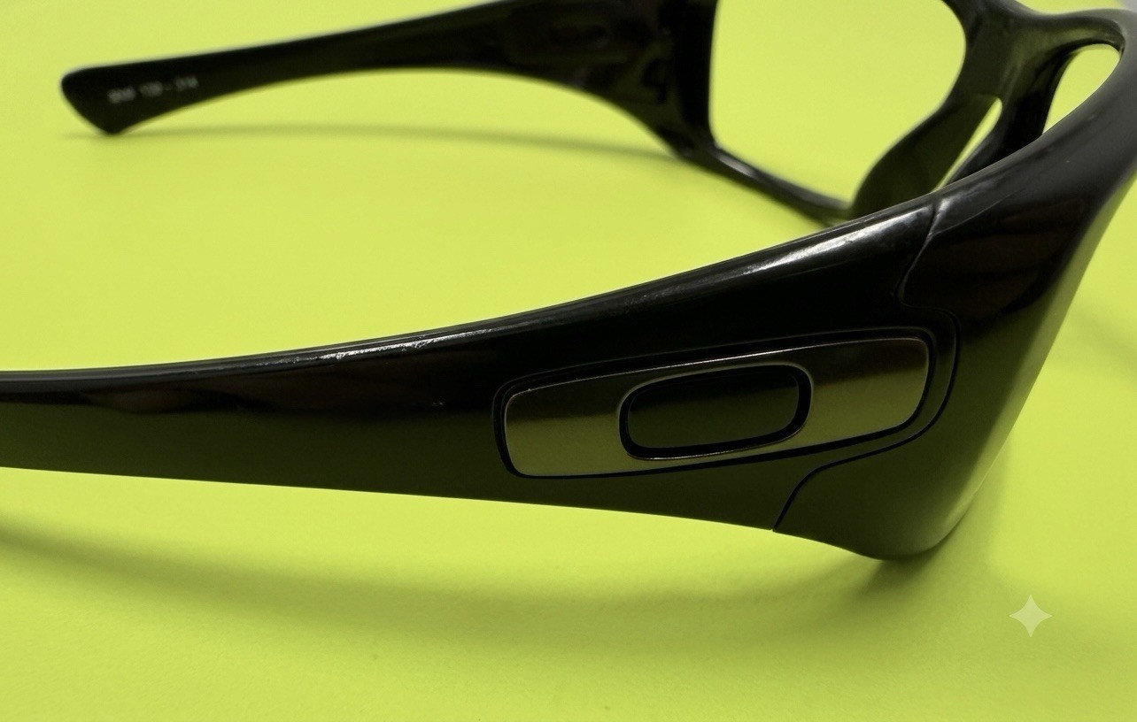 Vintage Oakley Hijinx — Bruce Irons Signature Special Edition (03-590)