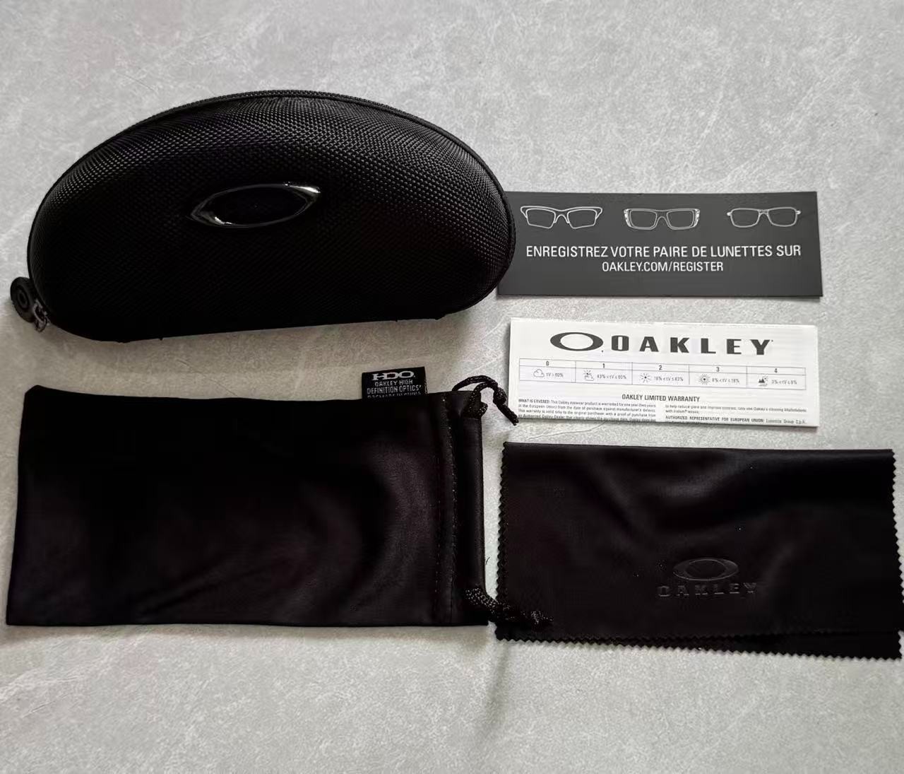 Oakley Ejector OO4142 Silver FramePRIZM Red Lens Polarized Sunglasses