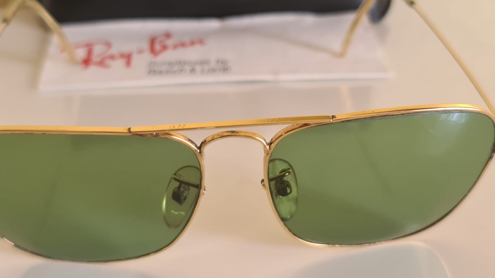 RARE Vintage Ray-Ban Bausch & Lomb 22K Gold Filled Green Glass Caravan Style