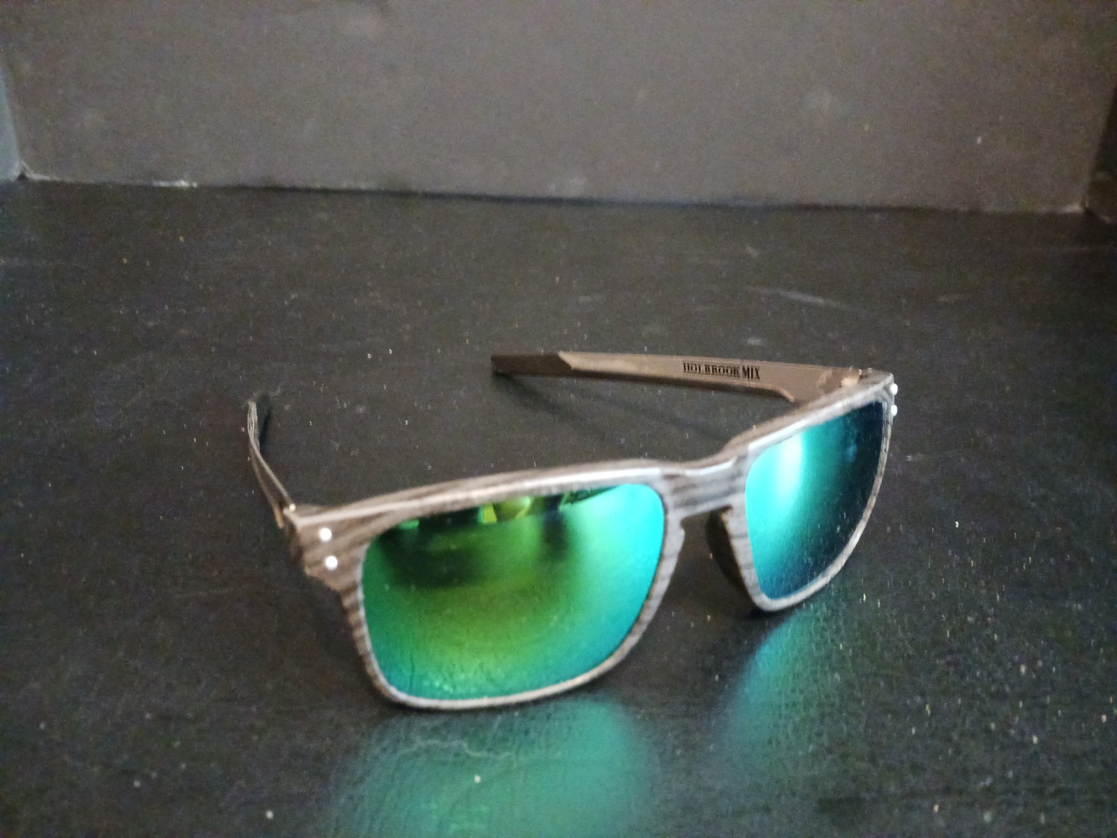Oakley Holbrook Mix OO9384-0457 Sunglasses Woodgrain Green Mirror 57-17-138
