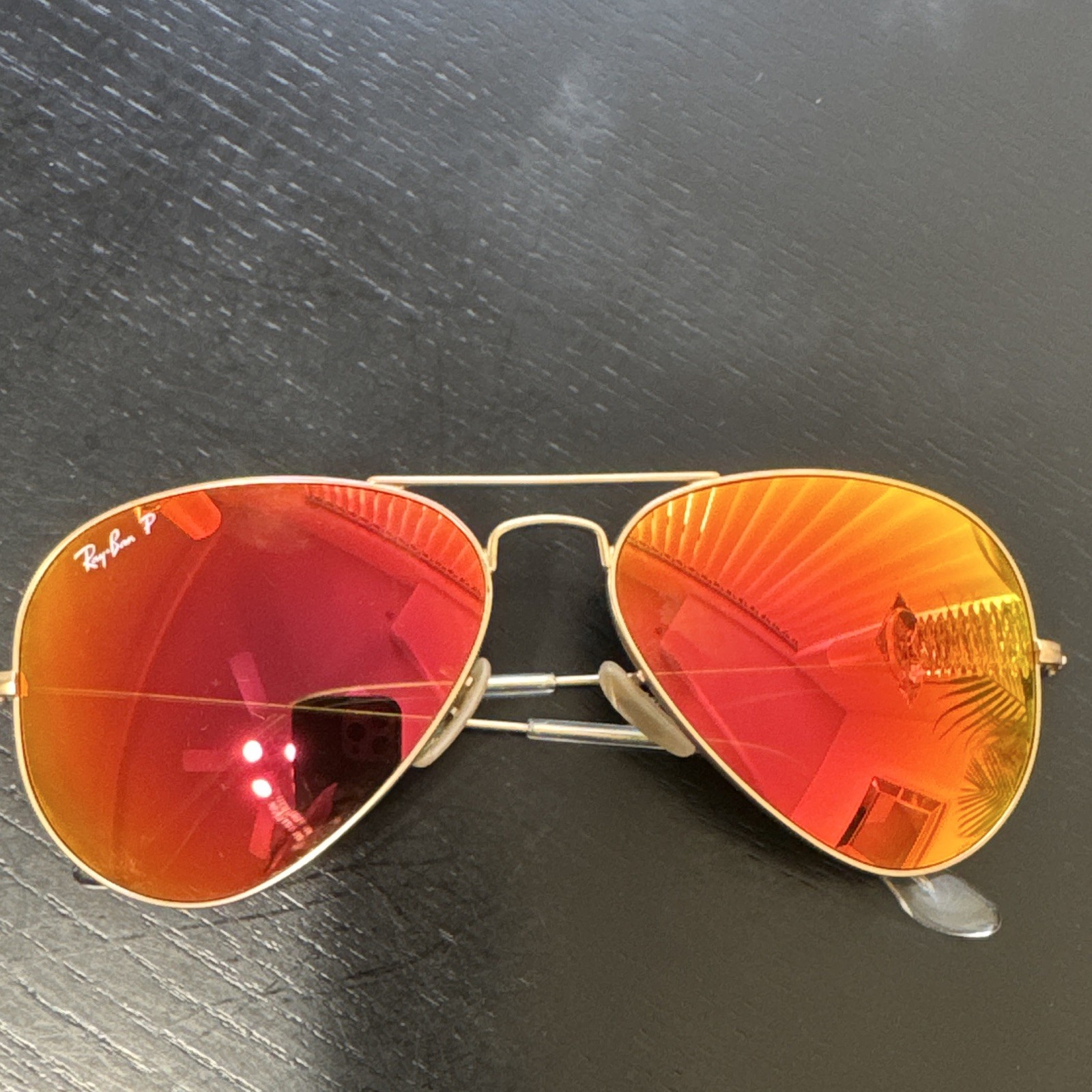 Ray-Ban RB3025 Aviator Sunglasses Gold Metal Frame Green Mirrored Polarized