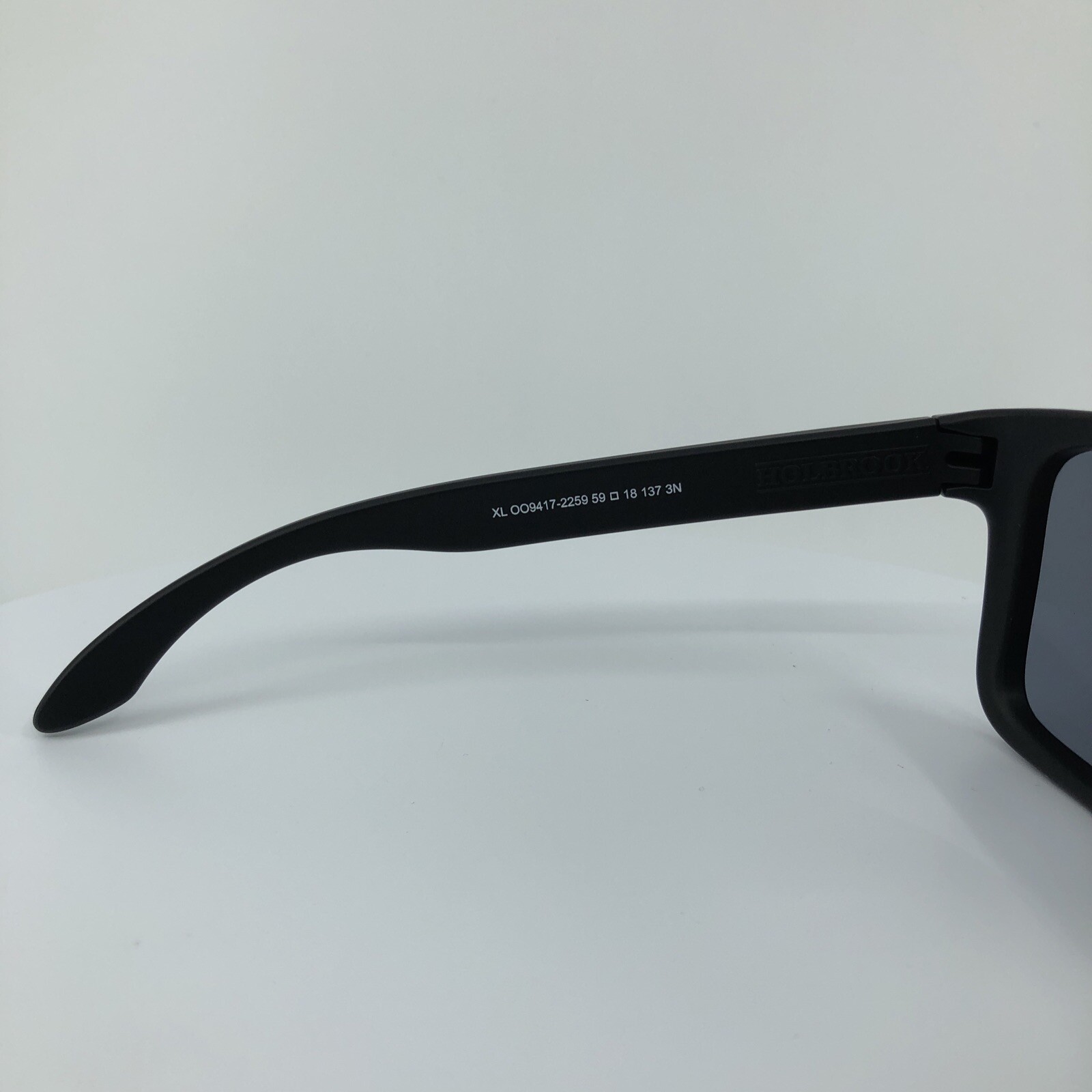 New OAKLEY HOLBROOK XL Sunglasses C. Matte Black with Prizm Lenses 9417-2259