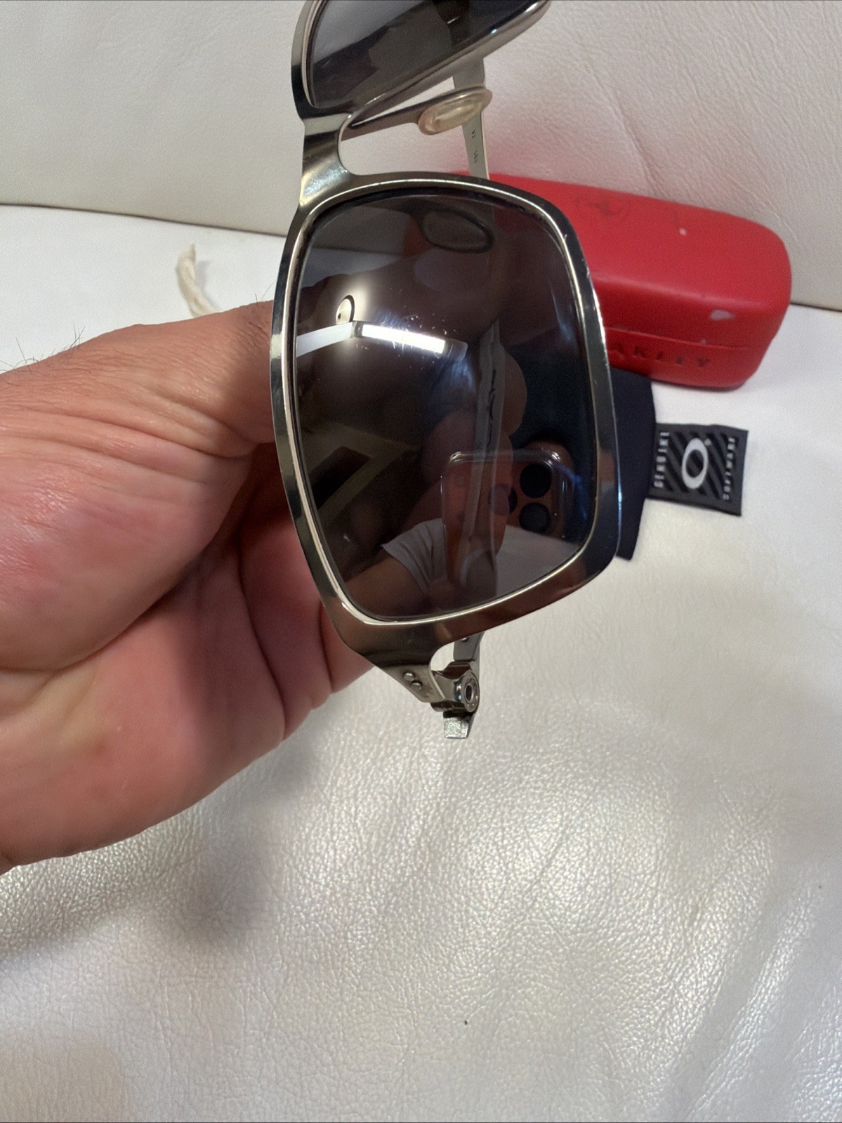 Oakley Tincan Polarized Sunglasses AS SEEN SEE PHOTOS AND DETAILS