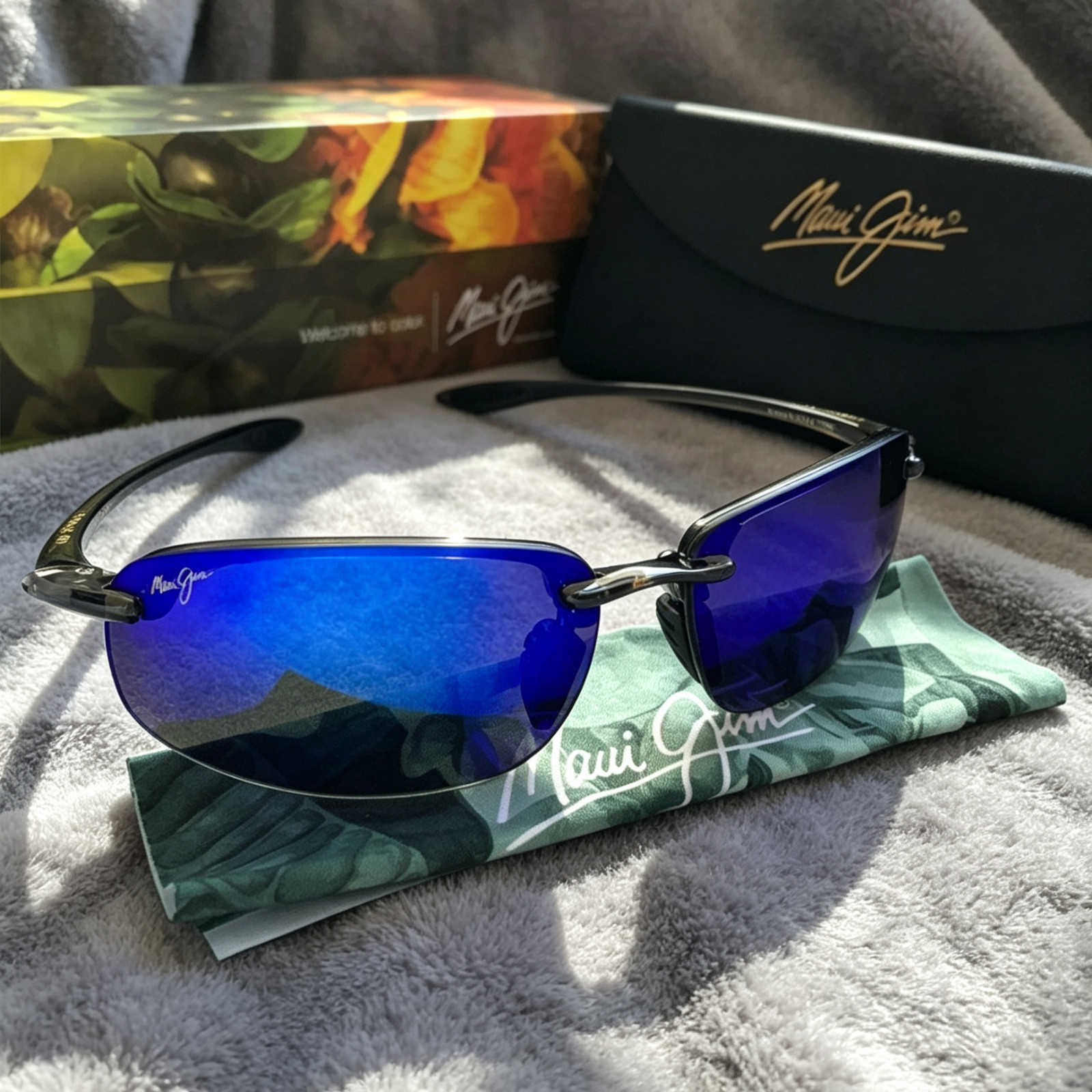 Maui Jim B407-11 Ho’okipa Sunglasses Hawaii Polarized Lenses Grey Frame / Blue