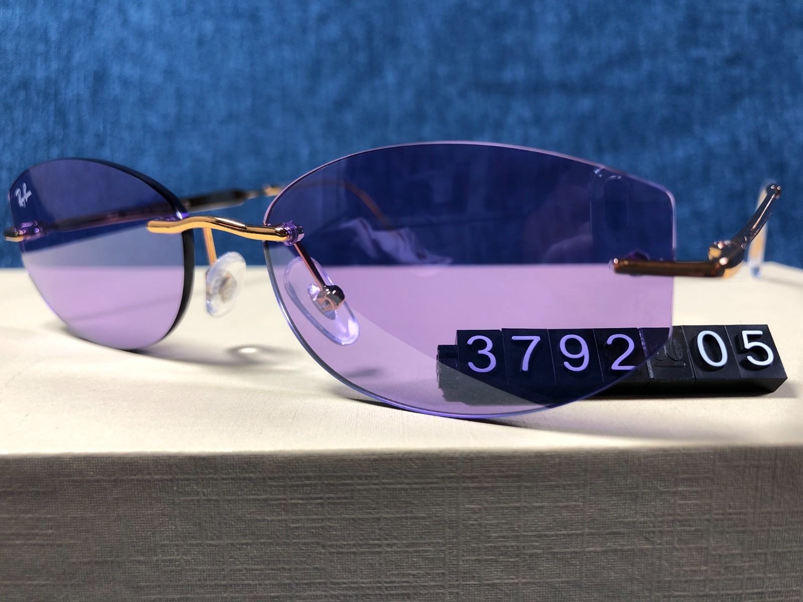 RAY BAN RB3792 001/1A Gold Frame Violet Unisex 55/17mm Sunglasses 145MM