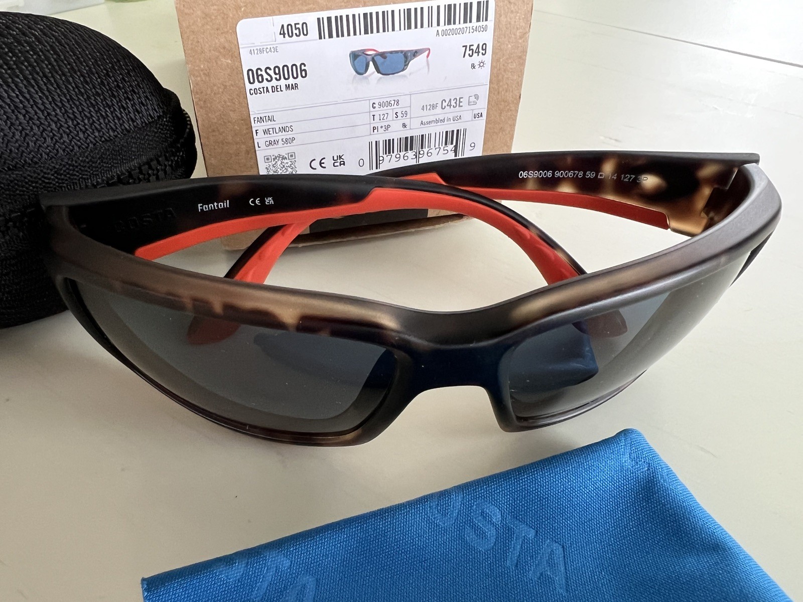 Costa Del Mar Fantail Wetlands / Gray POLARIZED sunglasses 580p ***