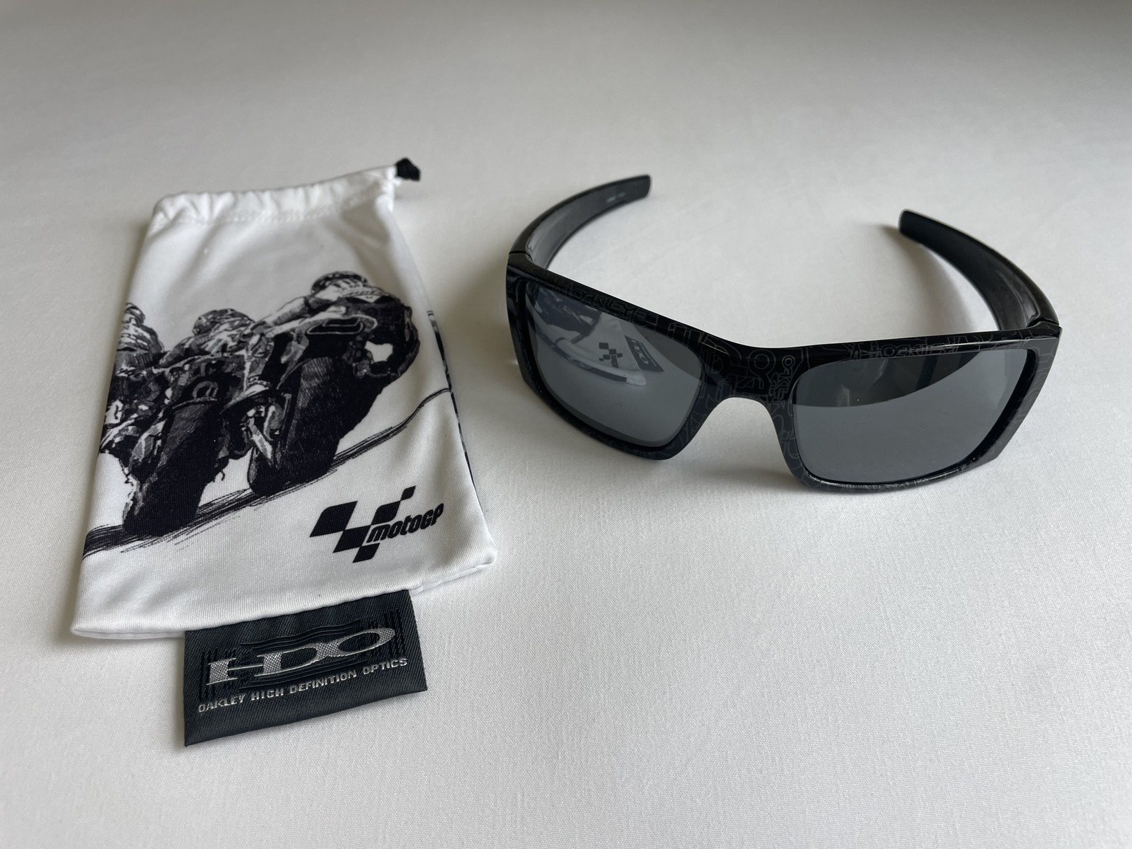 Oakley Fuel Cell Black / Silver Ghost Text – Black Iridium Polarized – NEAR MINT