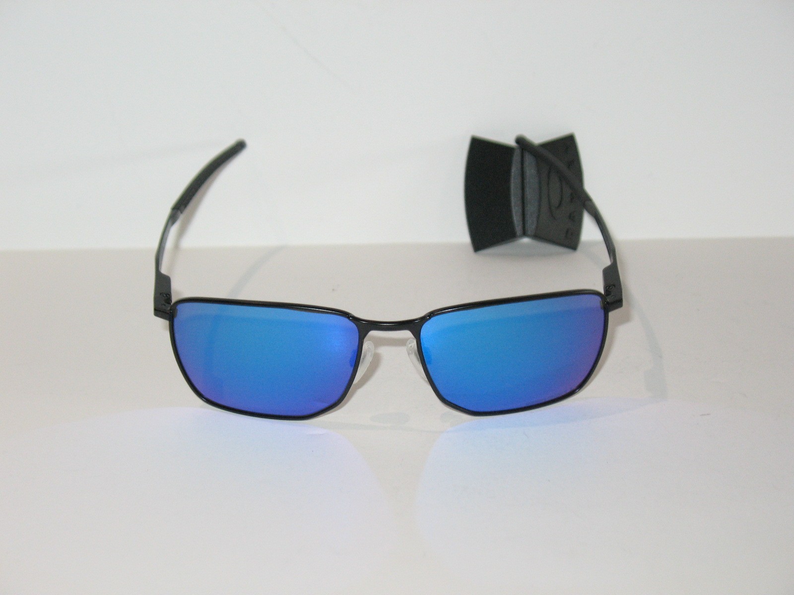 Oakley EJECTOR Satin Black/PRIZM SAPPHIRE POLARIZED Lenses Sunglasses 4142-16