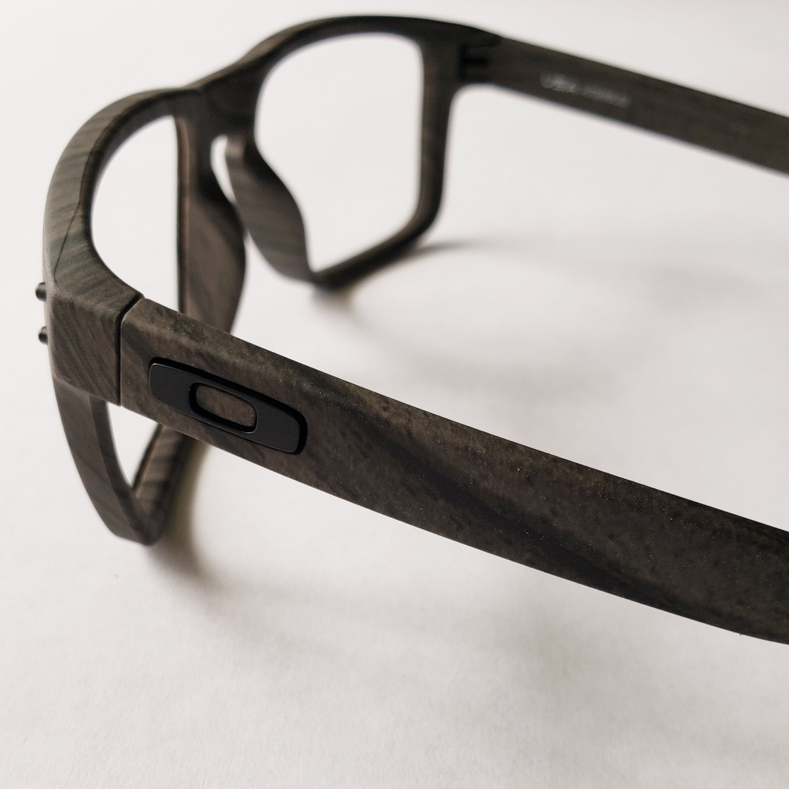 Oakley Holbrook XL Woodgrain Black Icons Replacement Frame Only Brown OO9417