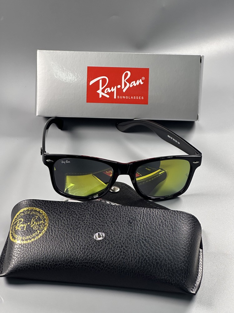 Classic Retro Polarized Sunglasses Men UV Protection Black Frame Stylish Lens