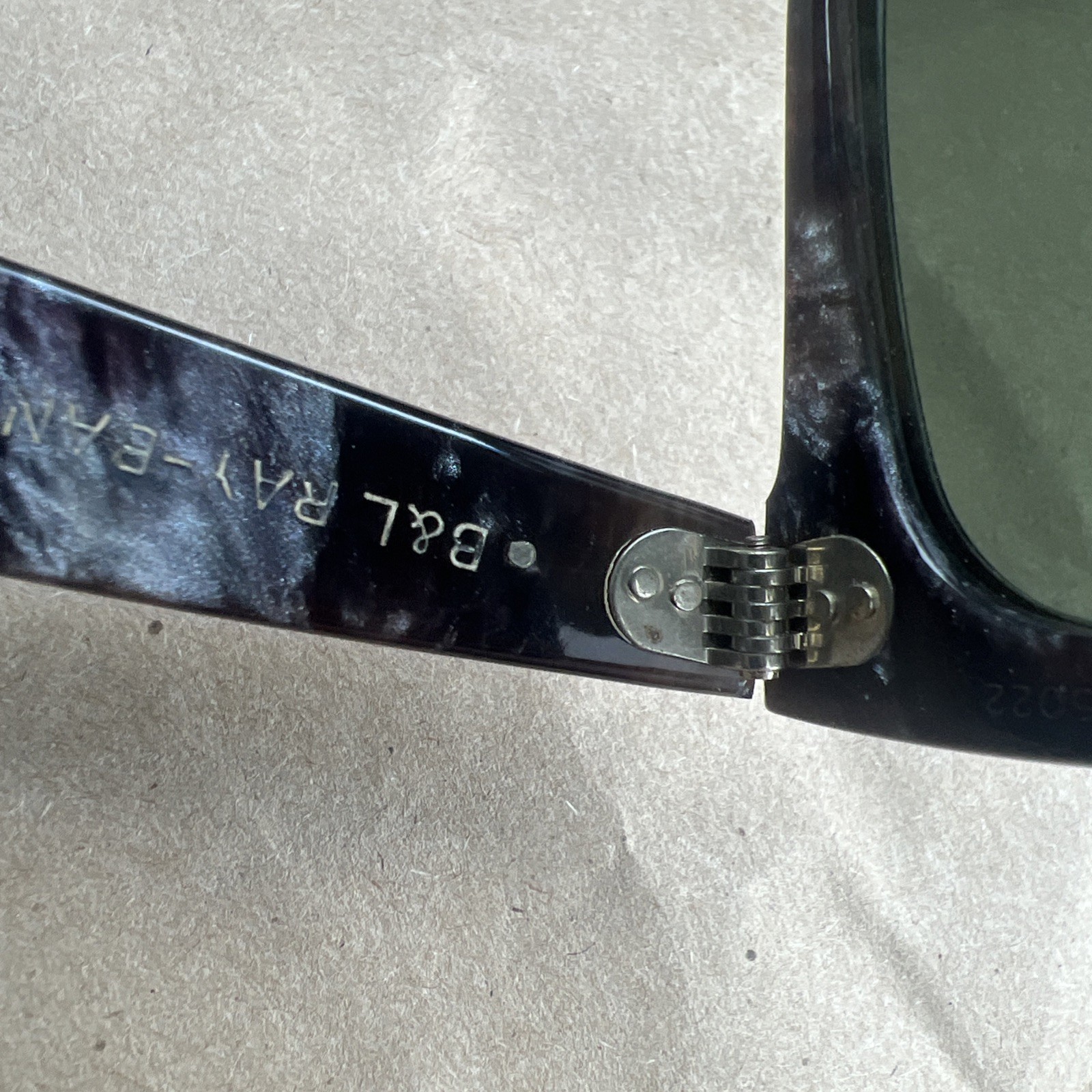 Ray Ban B&L Wayfarer vintage 5022 sunglasses made in USA 90’s