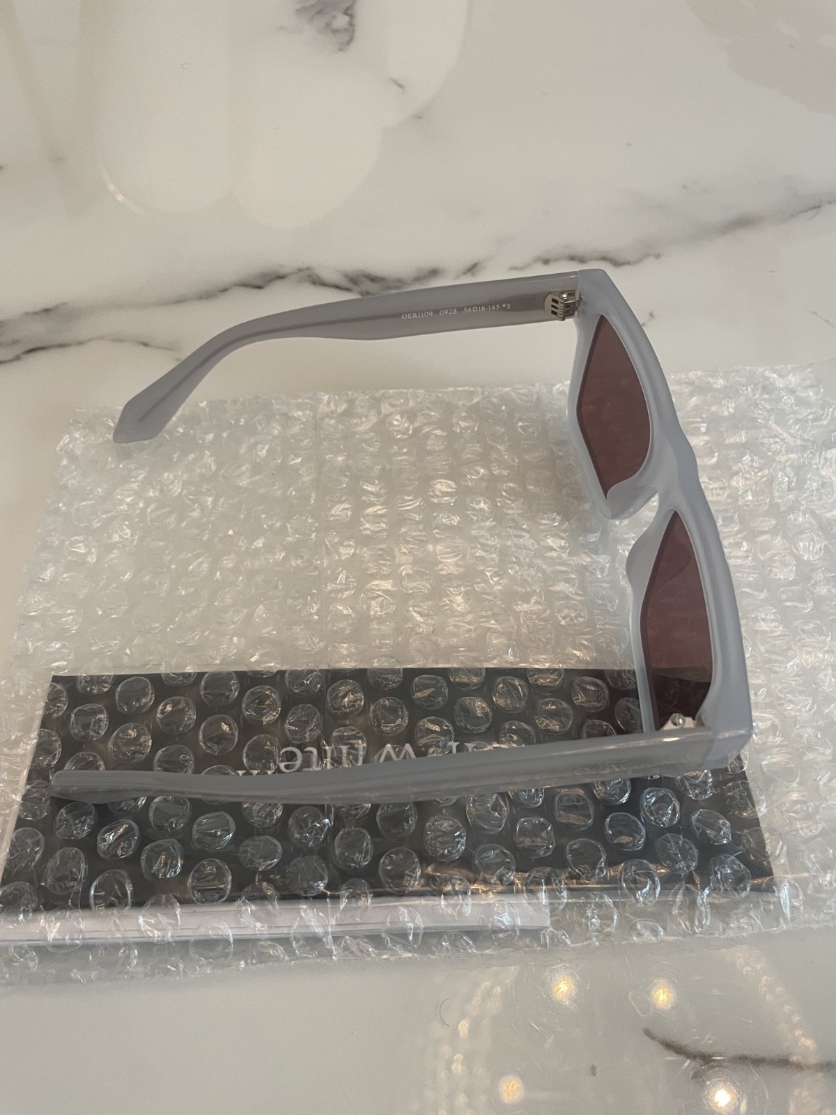 OFF WHITE OERI109 UNISEX SUNGLASSES Grey/Burgundy comes with branded box&pouch