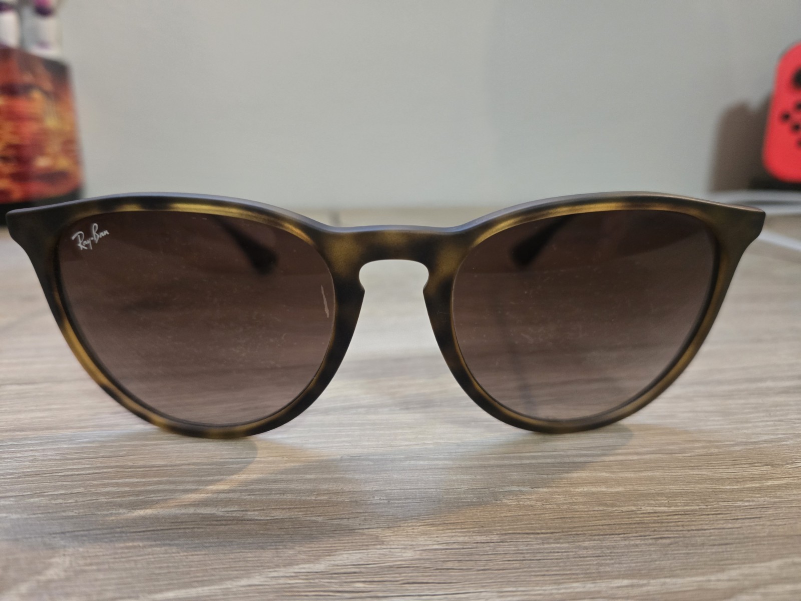 Ray-Ban Erika RB 4171 Tortoise Shell Brown Round Sunglasses Unisex 54mm
