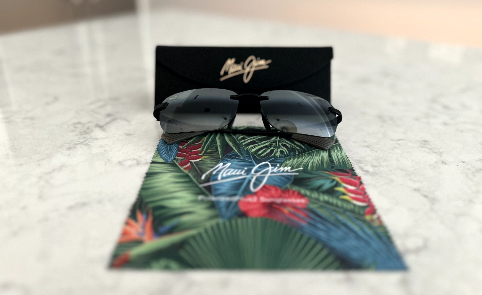 Maui Jim Lanakila PolarizedPlus2 Sunglasses – Black Titanium Frame w Grey Lenses