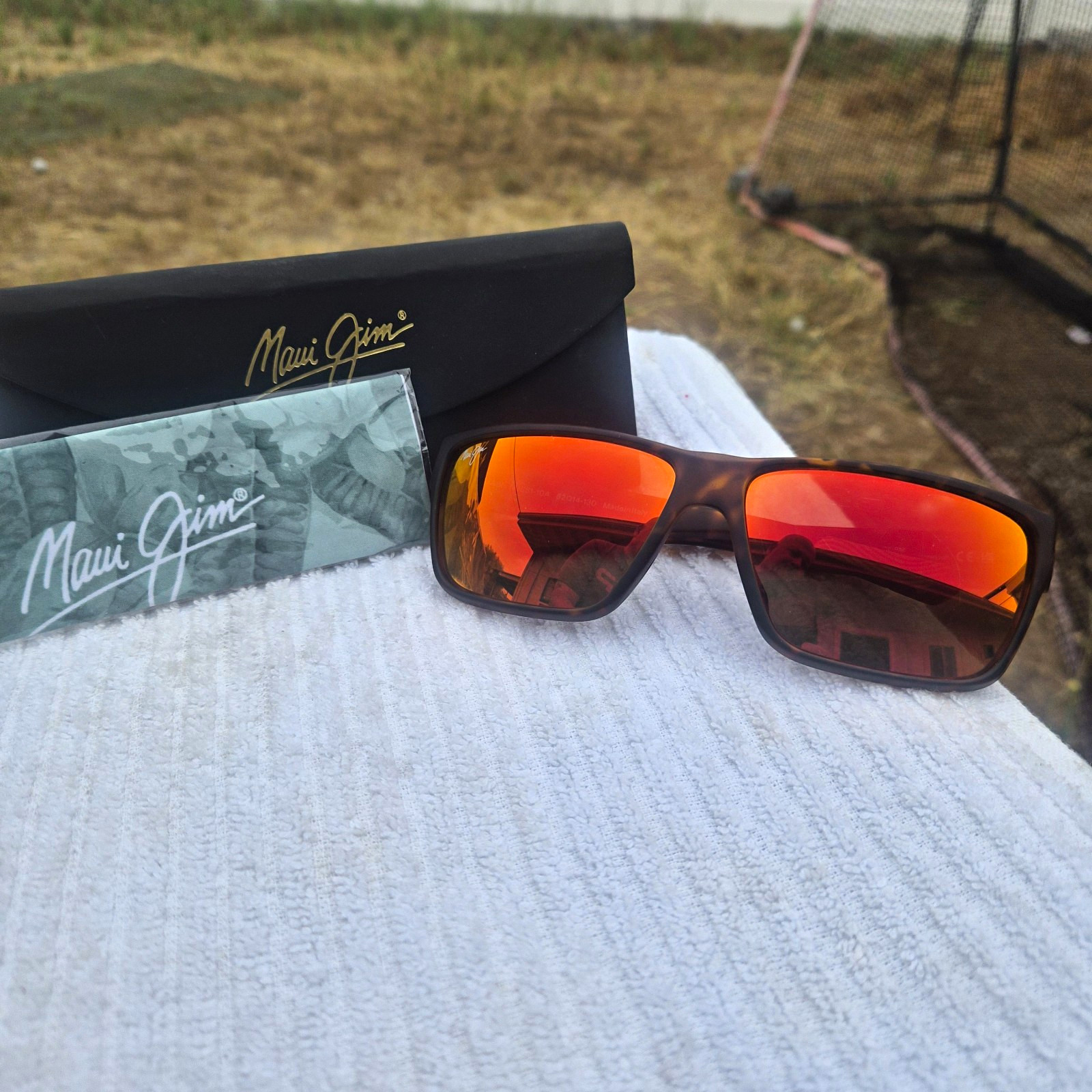 Maui Jim MJ661-10A UILA Polarized Sunglasses MatteTortoise Brown/ LAVA Red Lens