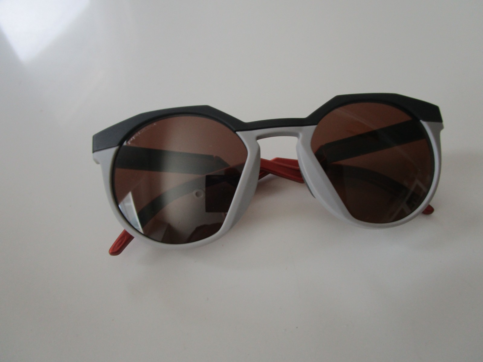 MEN’S OAKLEY SUNGLASSES MADE IN USA