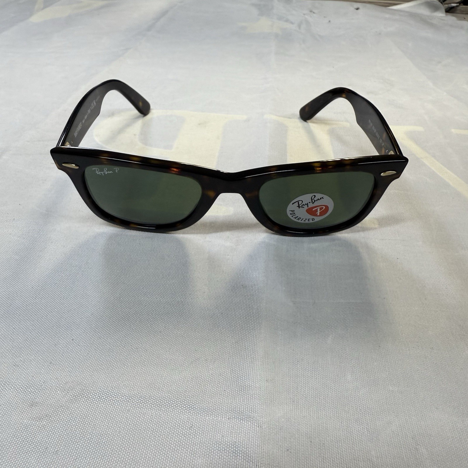 Ray-Ban RB2140 Original Wayfarer Classic Tortoise Frame Green Lens Unisex