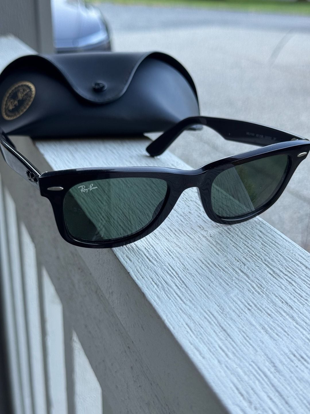 Ray-Ban Original Wayfarer RB2140 901/58 Polarized Sunglasses 50mm
