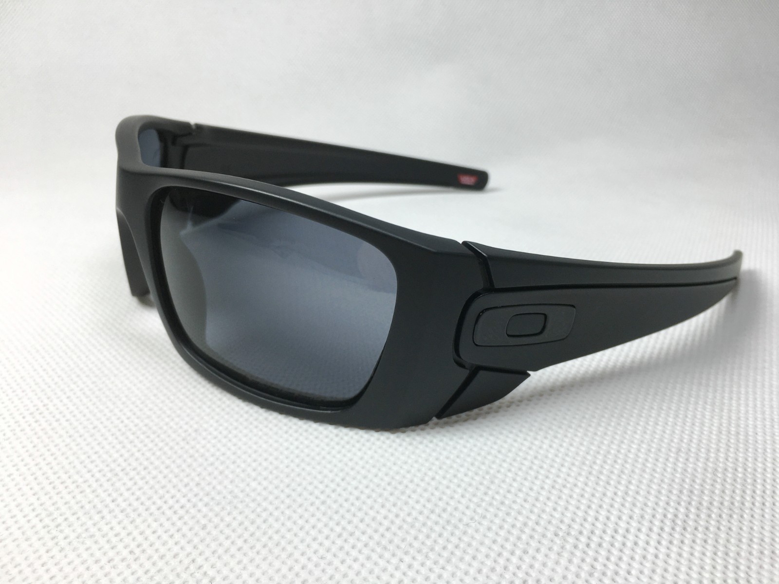 Oakley Fuel Cell Polarized OO9096-01 Black Frame Gray Lens Sunglasses