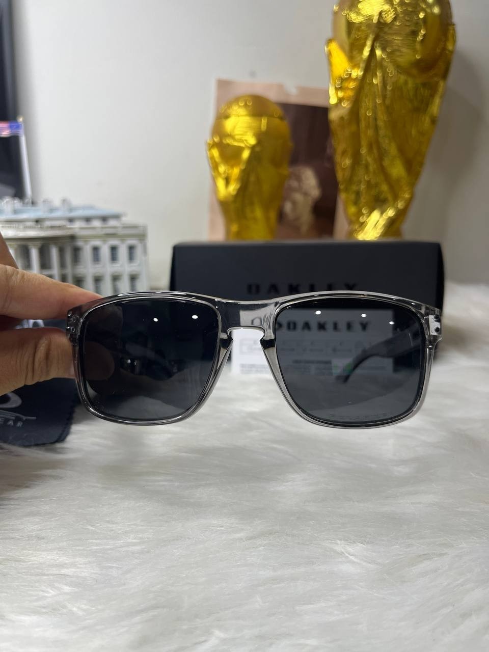 Oakley Holbrook Sunglasses Clear Grey Smoke Frame Polarized Black Lens Sport New