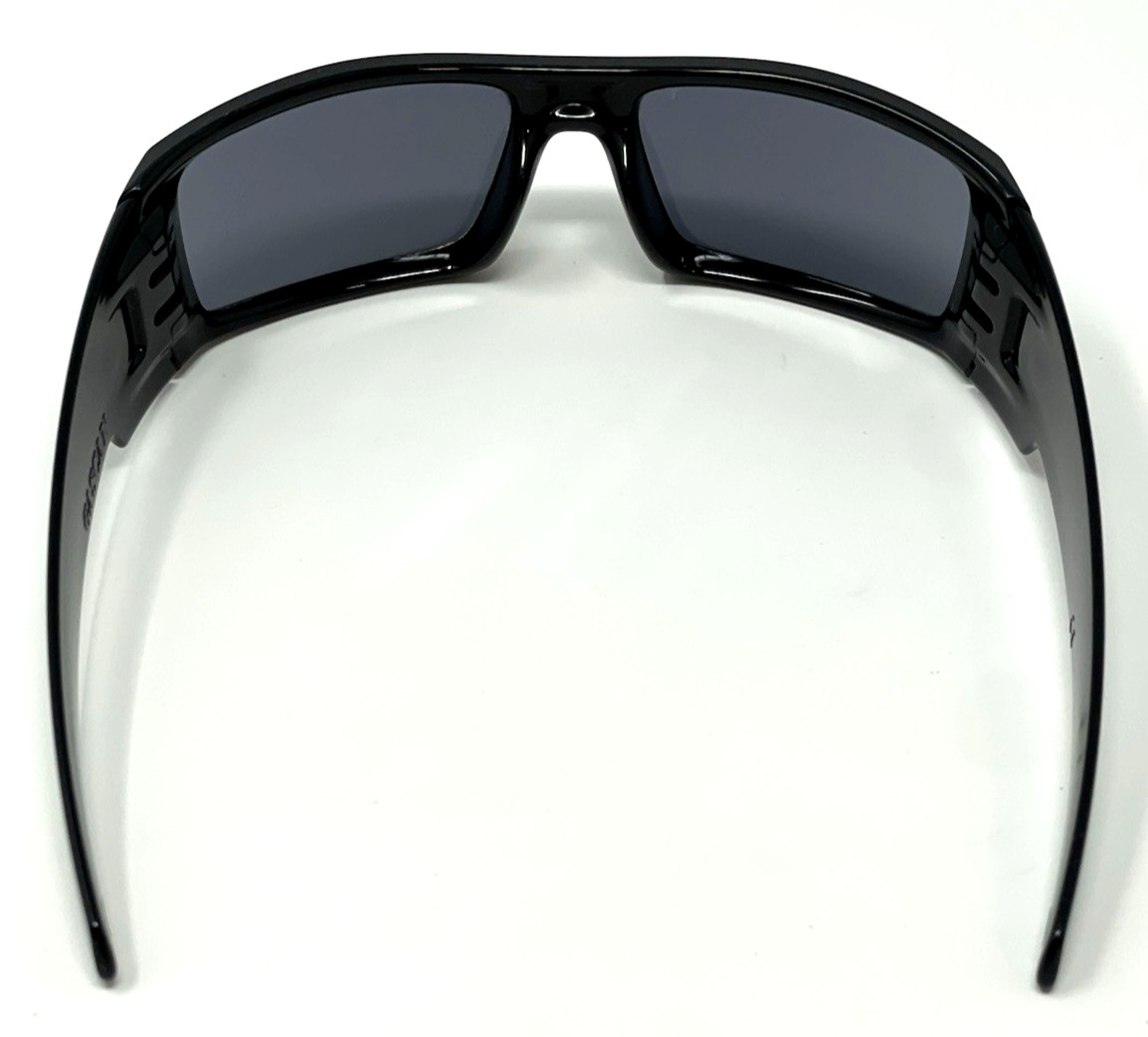 OAKLEY Gascan Sunglasses 03-471 Polished Black | 60-15-127 | Scratched