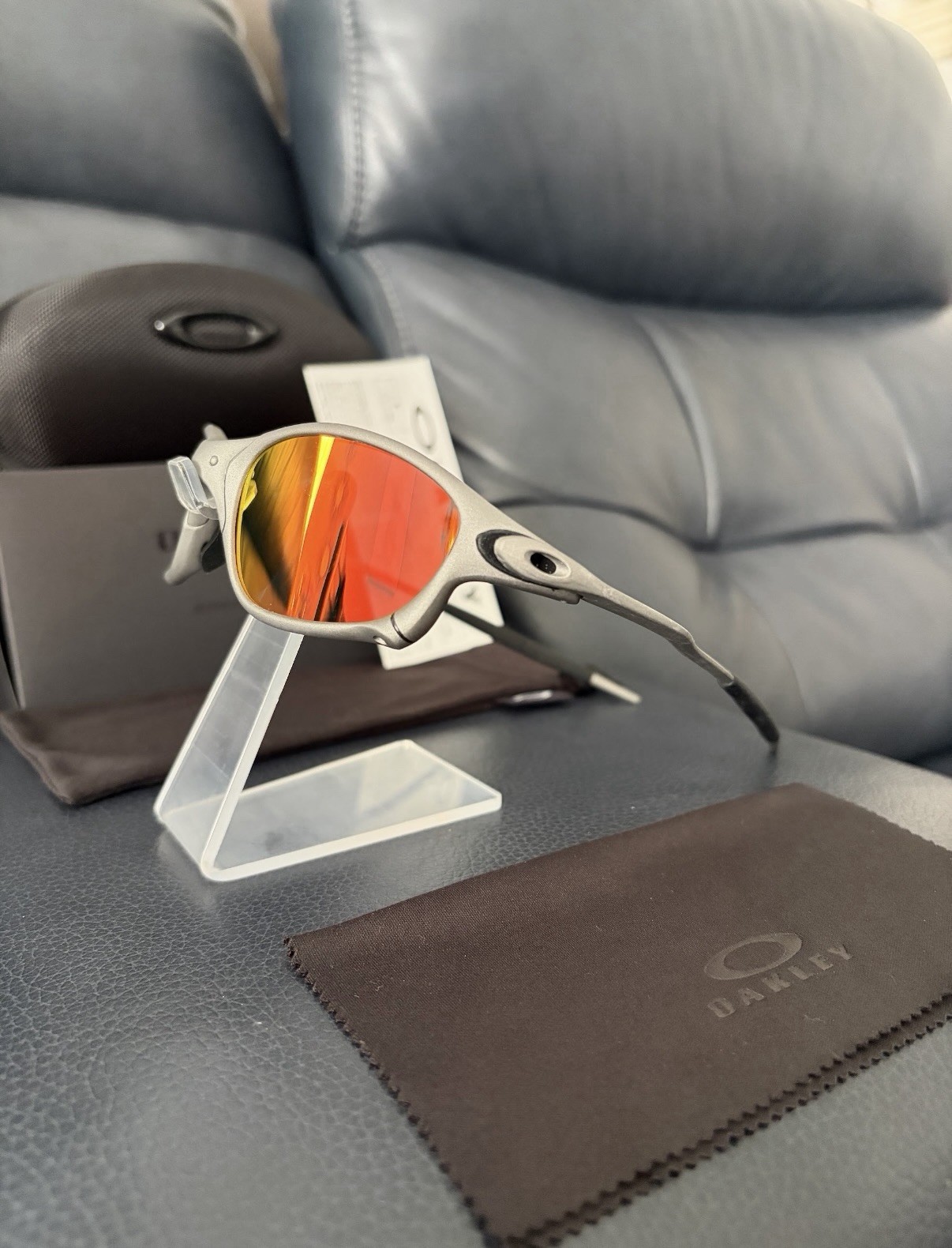 Vintage Oakley Juliet 1.0 X-Metal Polarized Sunglasses Silver Frames