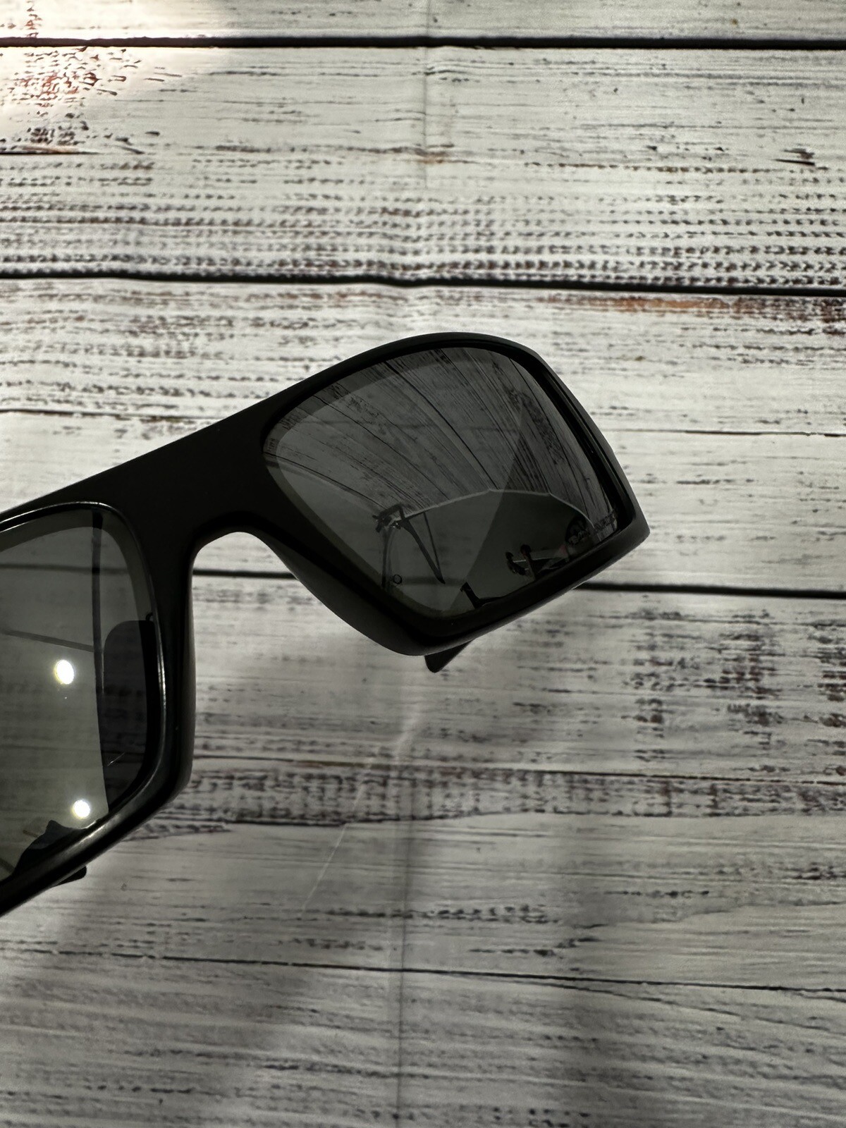 Oakley Sunglasses 12-856 60 15 Matte Black Frame 127mm Gray Polarized Lens