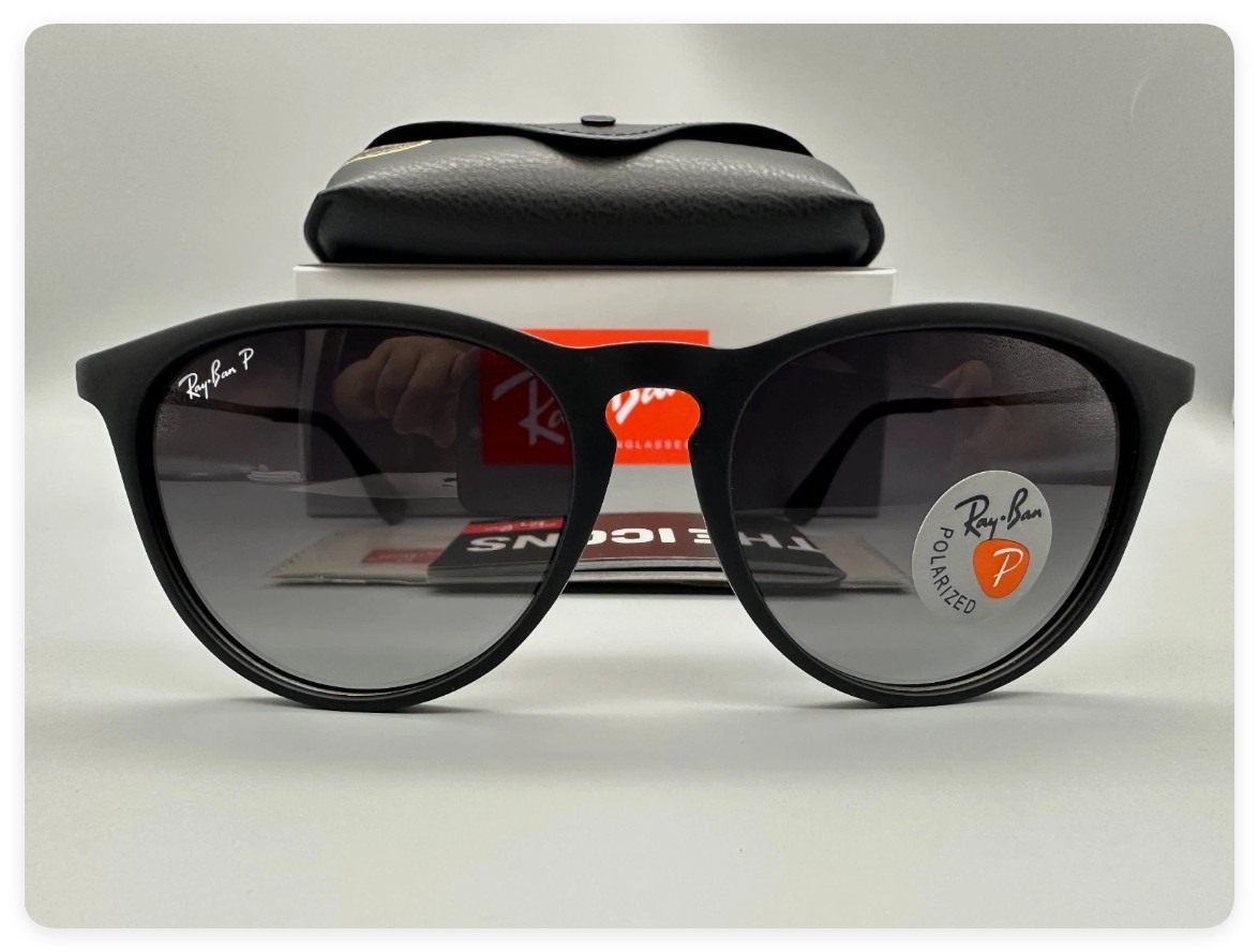 Ray-Ban RB4171 622/T3 Erika Polarized Gradient Lens Rubber Matte Black 54mm
