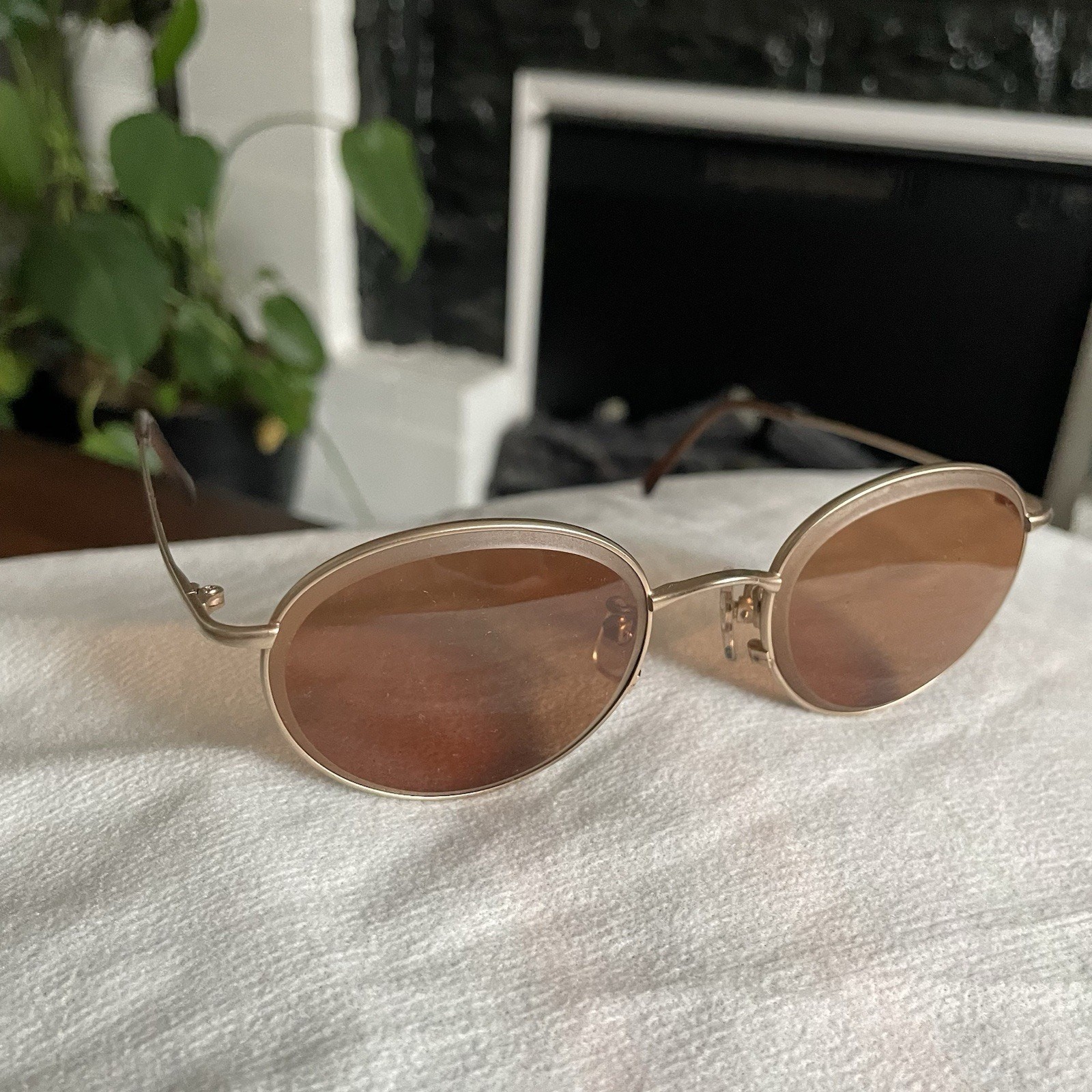 Issey Miyake IM 177 Vintage 90s Gold Sunglasses Yakuza Oval Lens Made in Japan