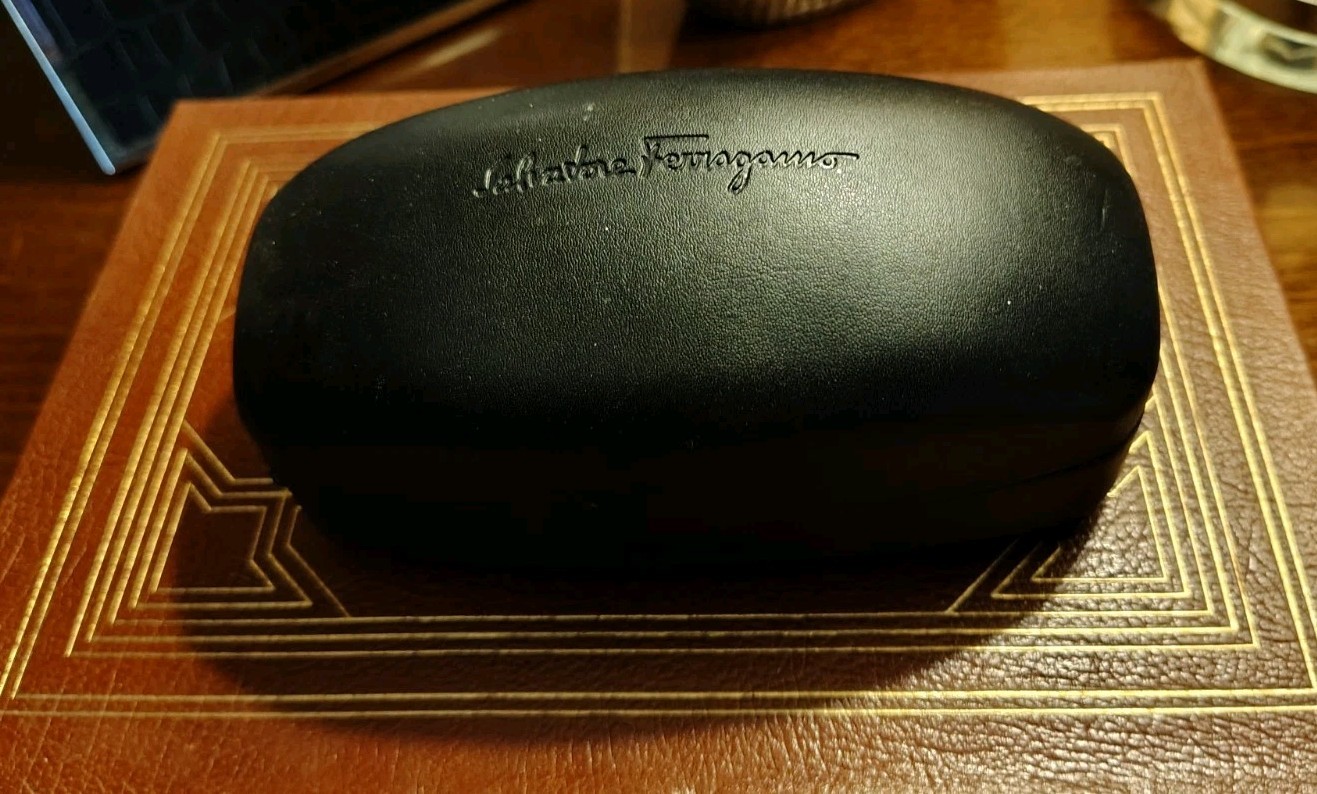 Salvatore Ferragamo’s Tortoise Round Sunglasses SF828S 54-21-145 Made in Italy