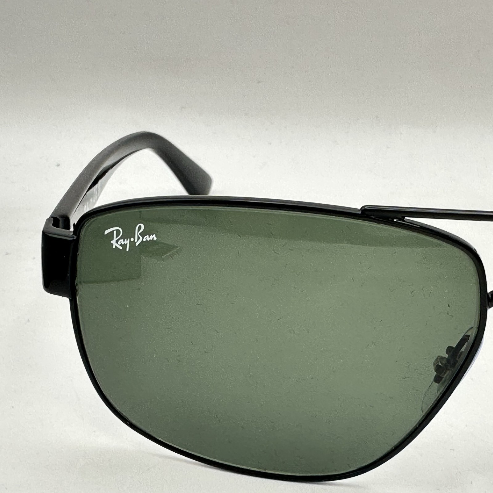 Ray Ban Mens Irregular Aviator Double Bridge Sunglasses RB3663 Blackl/Green