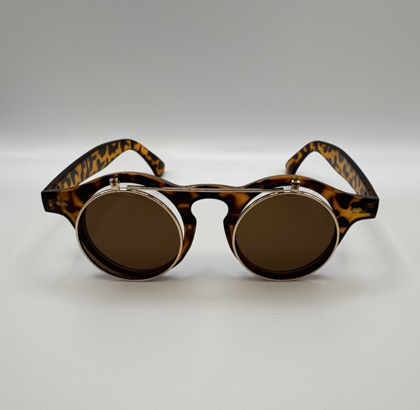 Men’s Round Retro Tortoise Shell Sunglasses Brown Plastic Frame Tinted Lenses