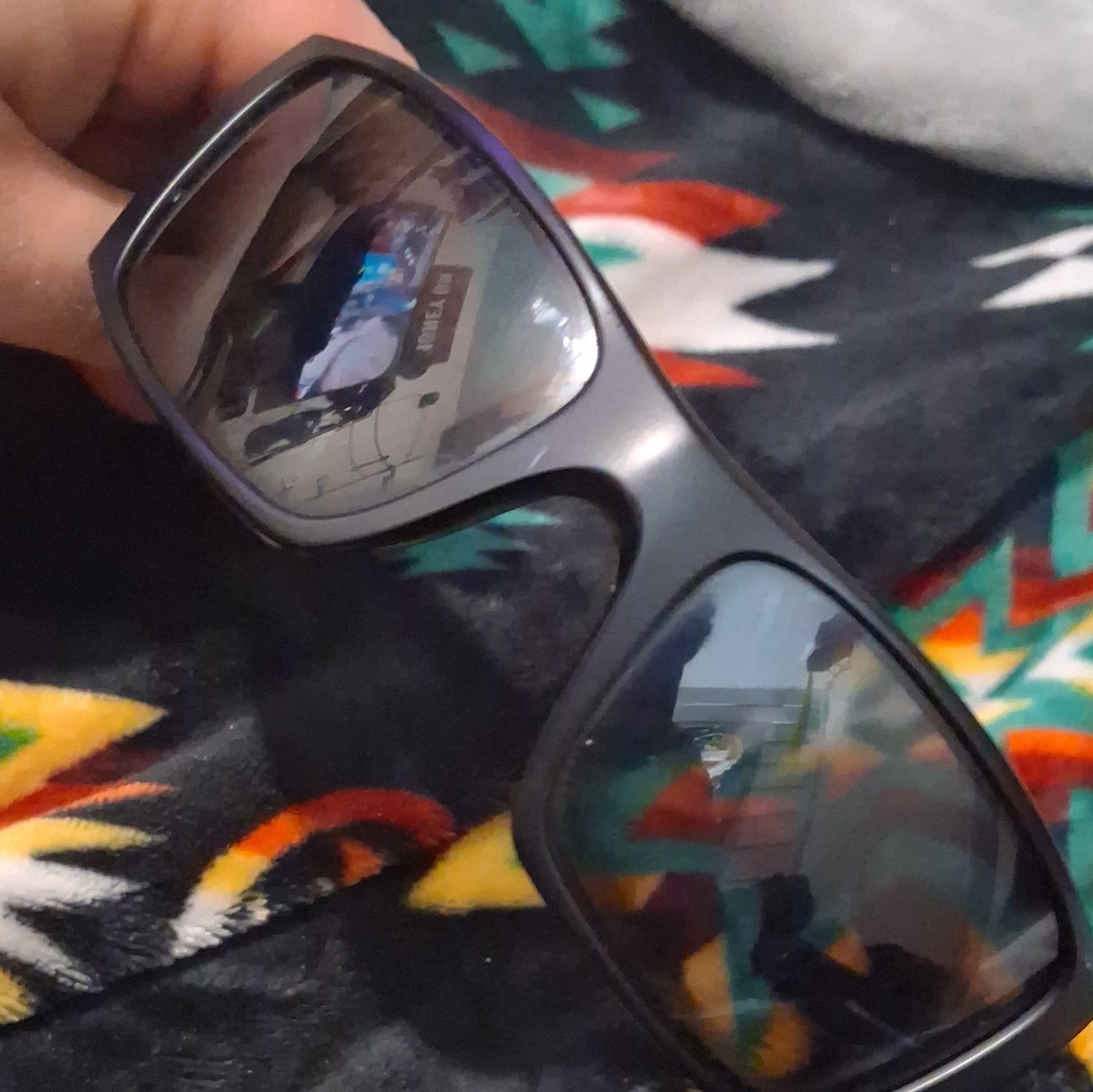 Oakley Fuel Cell Polarized Sunglasses Black/Gray OO9096-0560